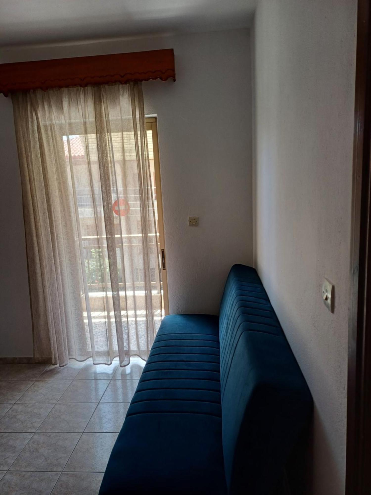 Μαρου Rooms Olympiakí Aktí Luaran gambar